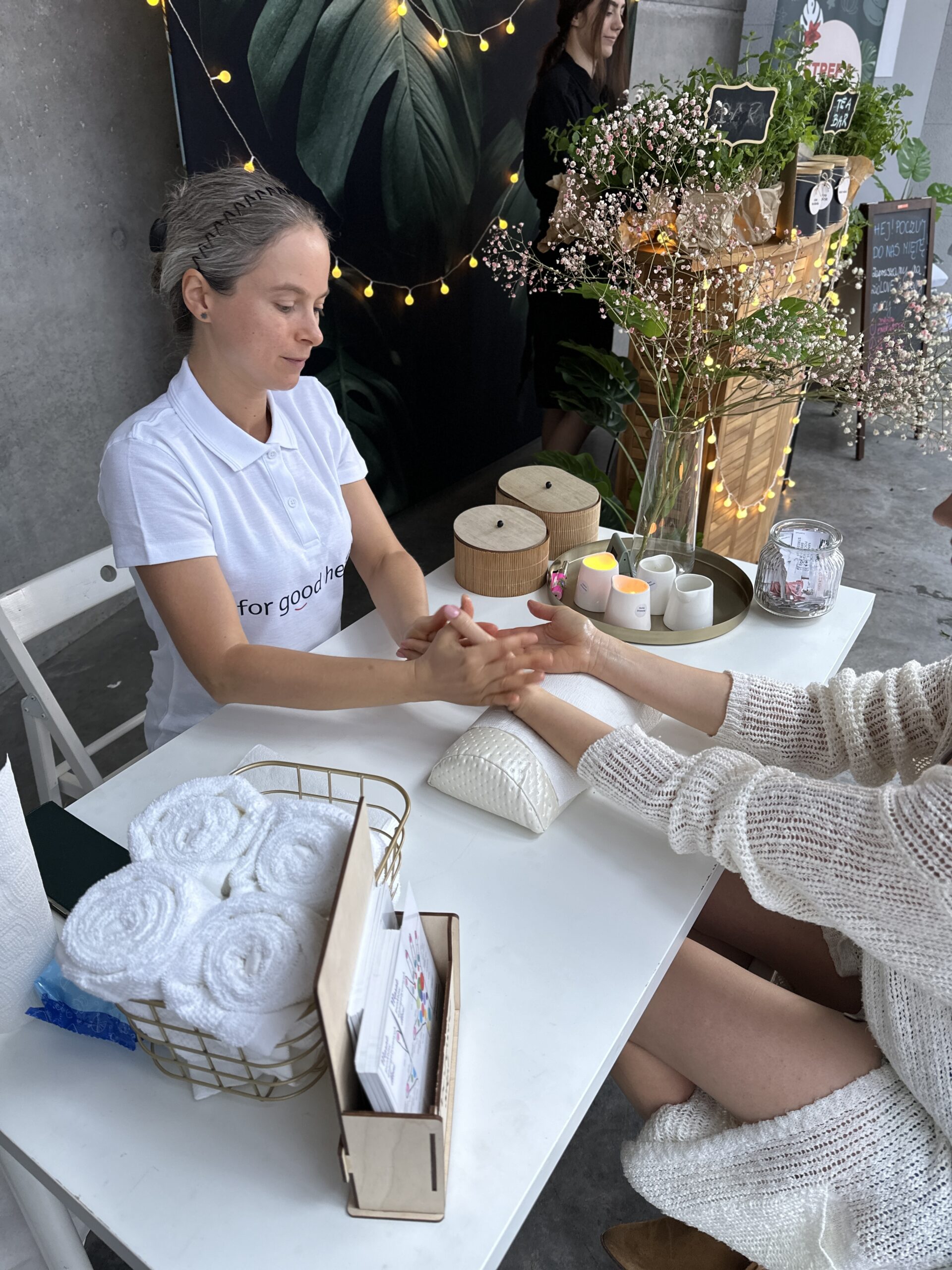 Masaż Dłoni For Good Health