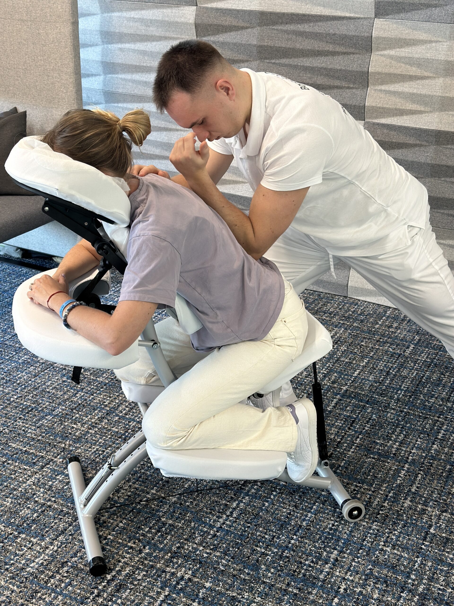 masaż biurowy For Good Health