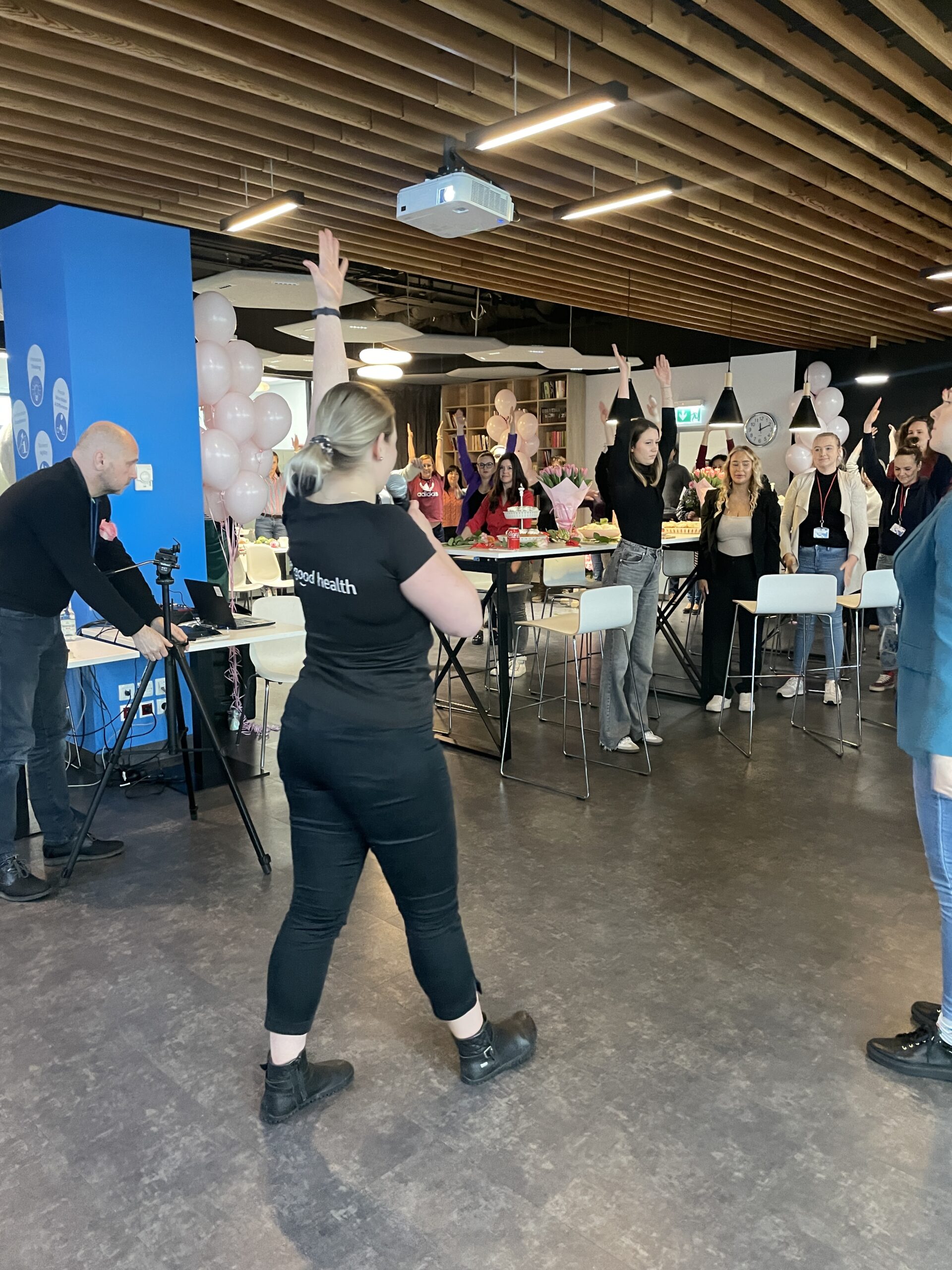 ruch w biurze For Good Health